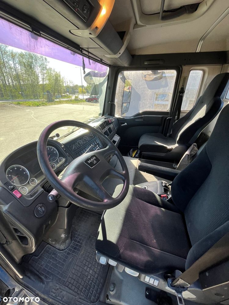 MAN TGA wywrotka 6x4 - 5