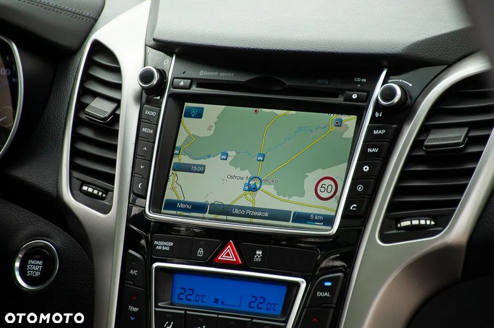 Hyundai i30 blue 1.6 CRDi Trend - 18