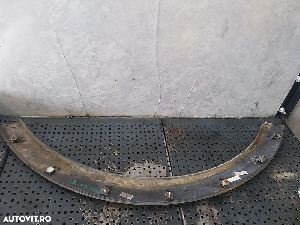 Bandou aripa dreapta fata opel antara 96660222 - 2