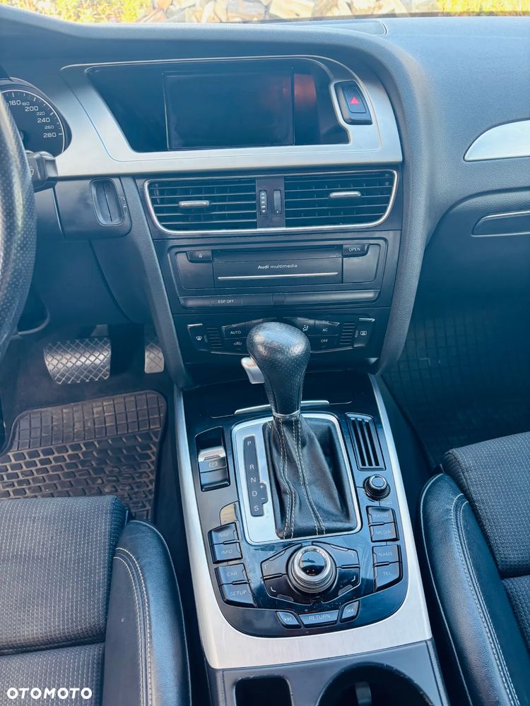 Audi A4 Limousine 1.8 TFSI multitronic S line Sportpaket - 27