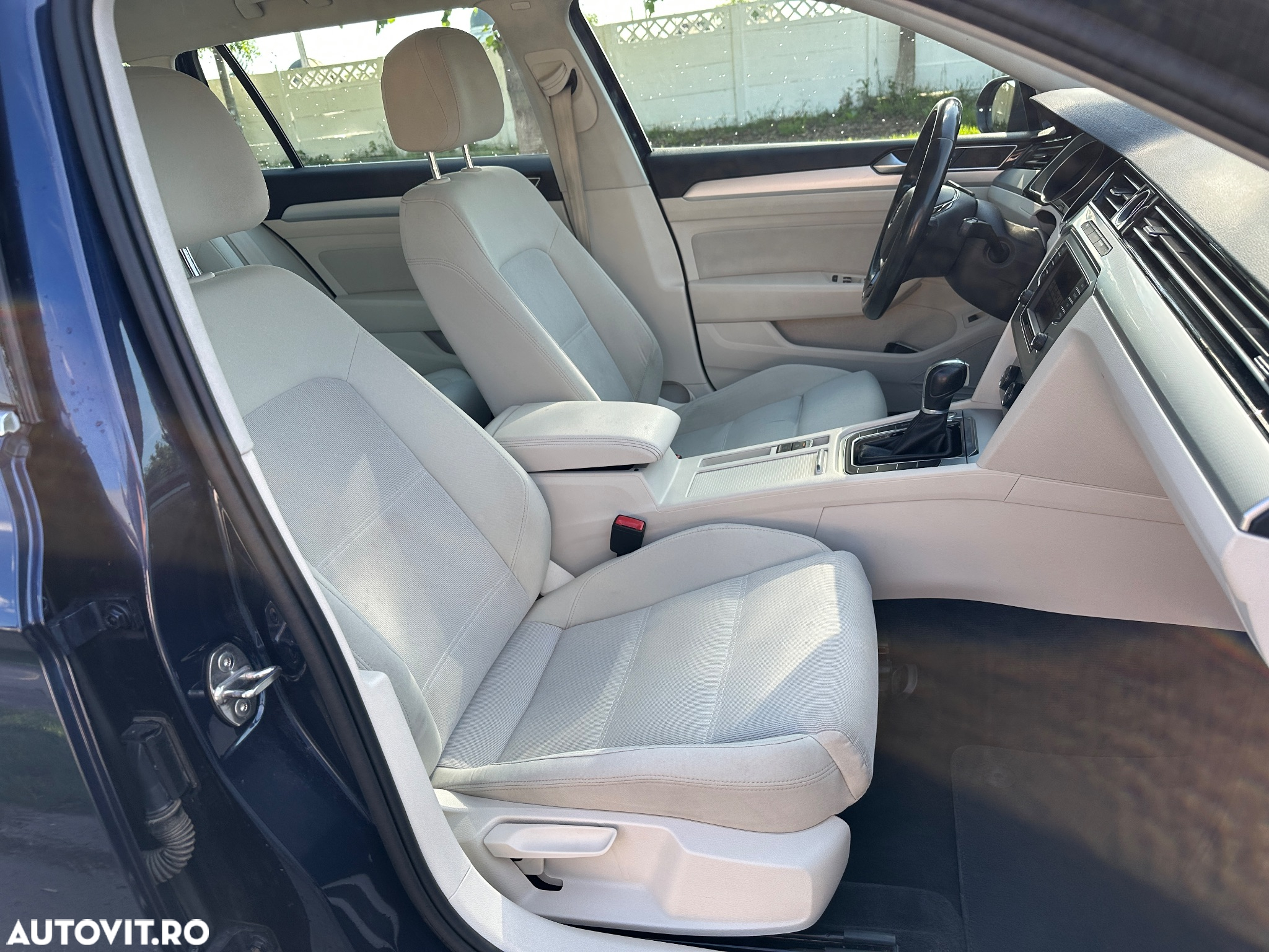 Volkswagen Passat Variant 2.0 TDI DSG (BlueMotion Technology) Highline - 21