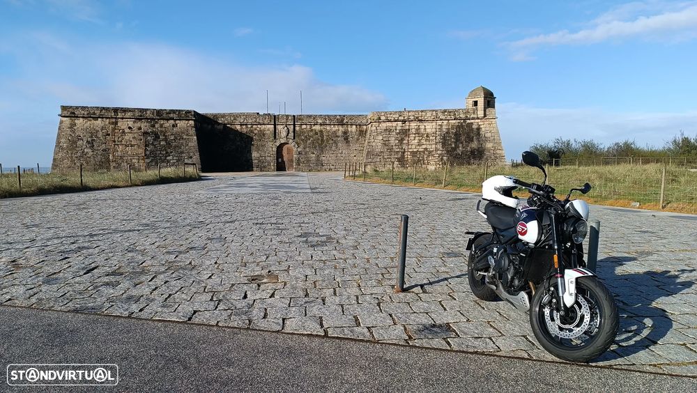 Triumph Trident Triple Tribute - 5