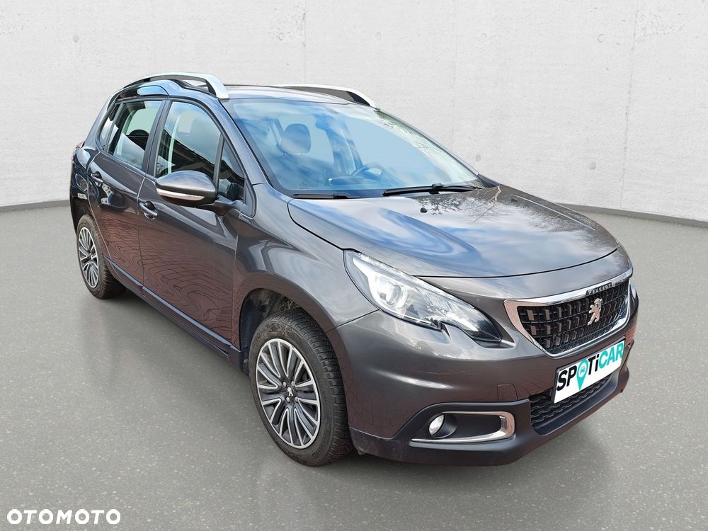 Peugeot 2008 - 8
