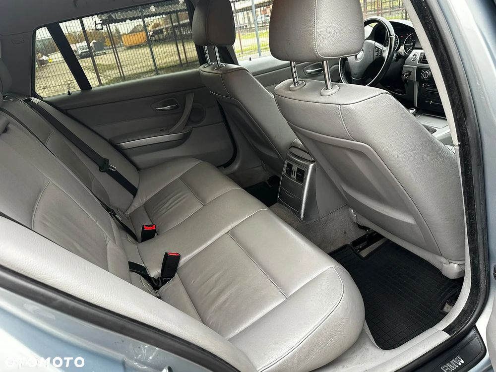 BMW Seria 3 - 8