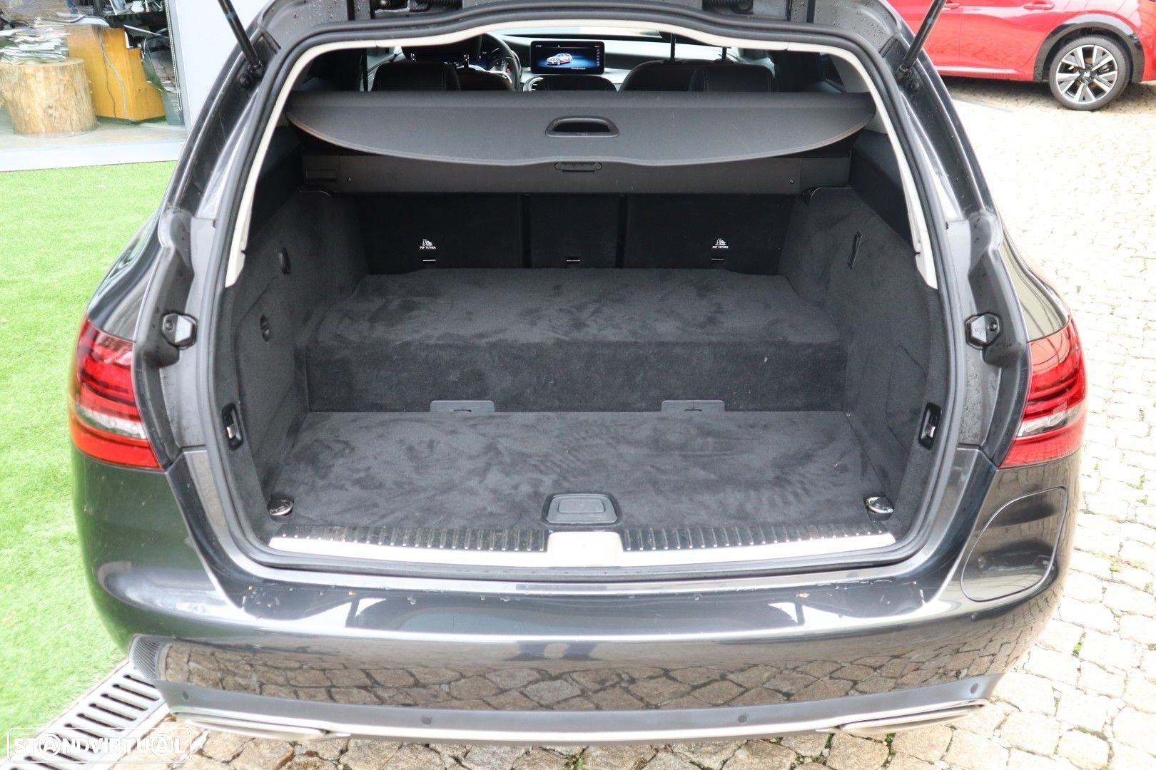 Mercedes-Benz C 300 de Avantgarde - 14
