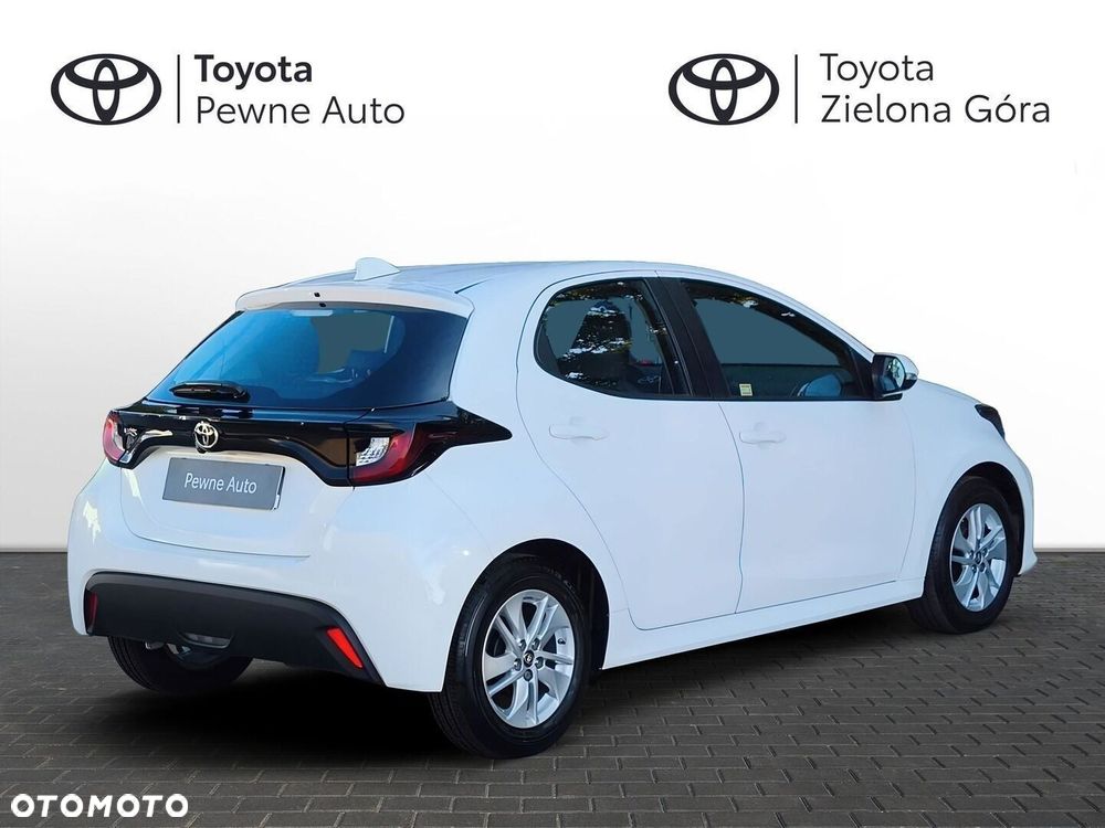 Toyota Yaris 2024 photo 5