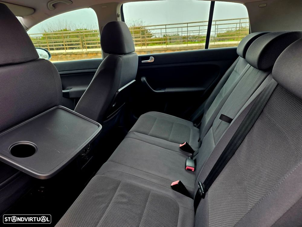 VW Golf Plus 2.0 TDi Confortline - 16