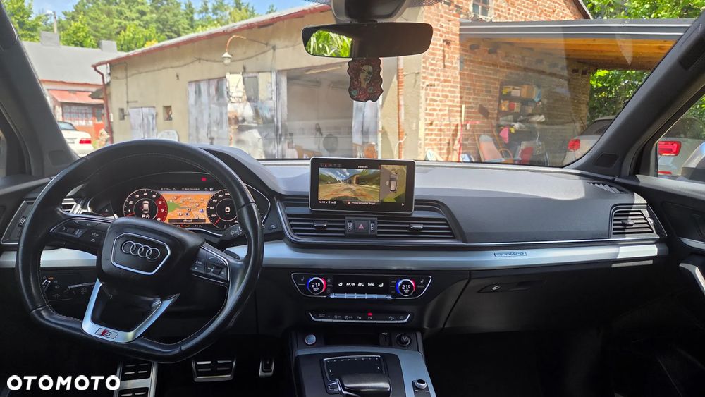 Audi SQ5 - 5