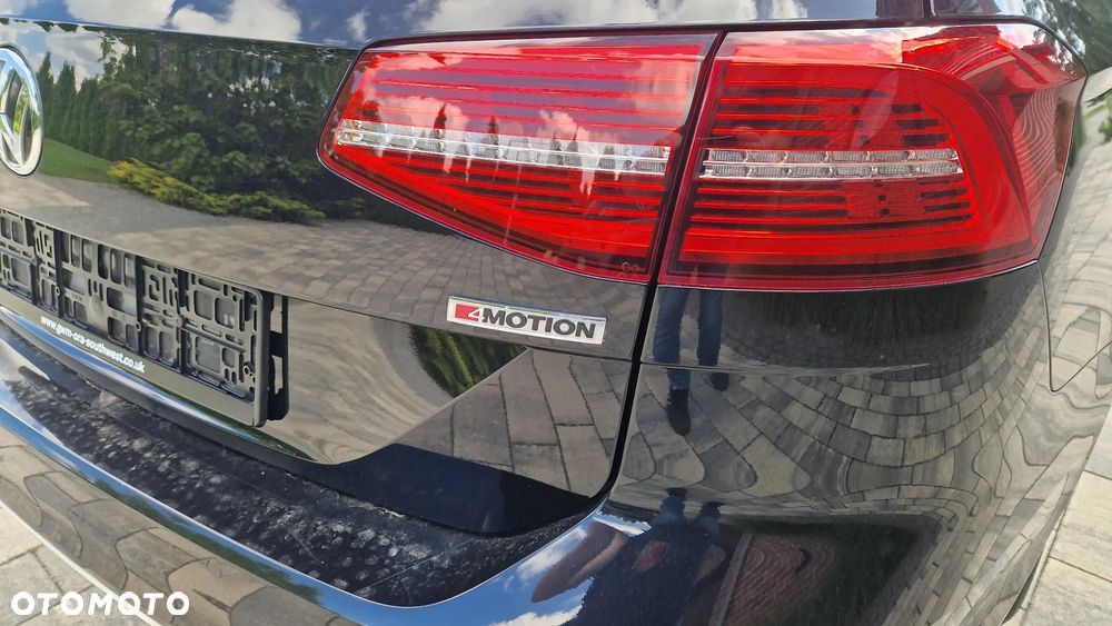 Volkswagen Passat 2.0 TDI Bi-Turbo BMT 4Mot Highline DSG - 4