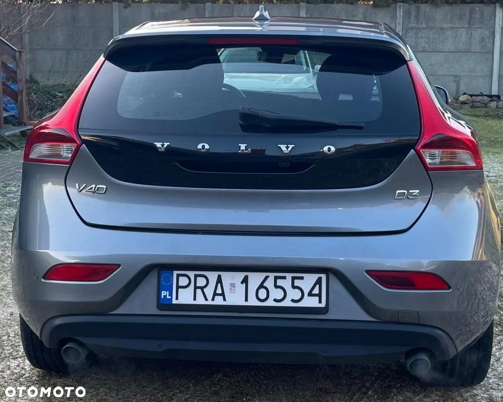 Volvo V40 D3 Kinetic - 6