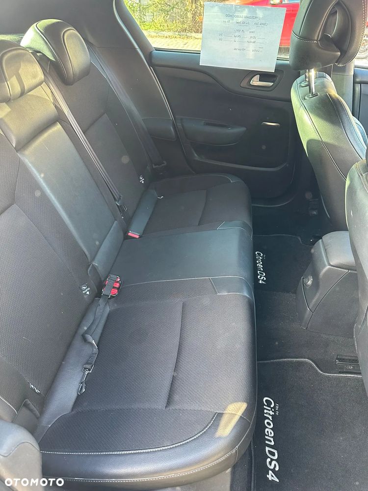 Citroën DS4 HDi 110 Chic - 2