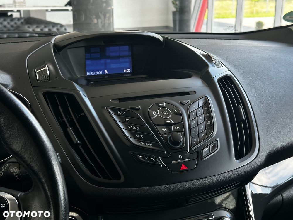 Ford Kuga - 19