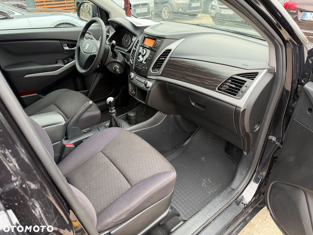 SsangYong/KGM Korando 2.0 e-XDi Quartz - 25