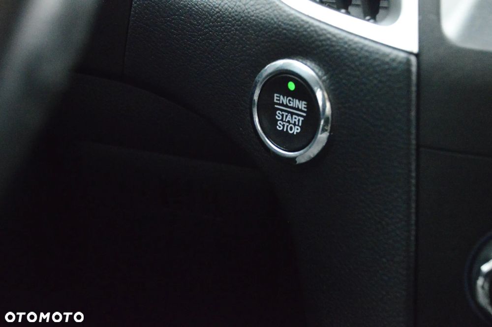 Ford S-Max 2.0 TDCi 4WD Titanium - 32