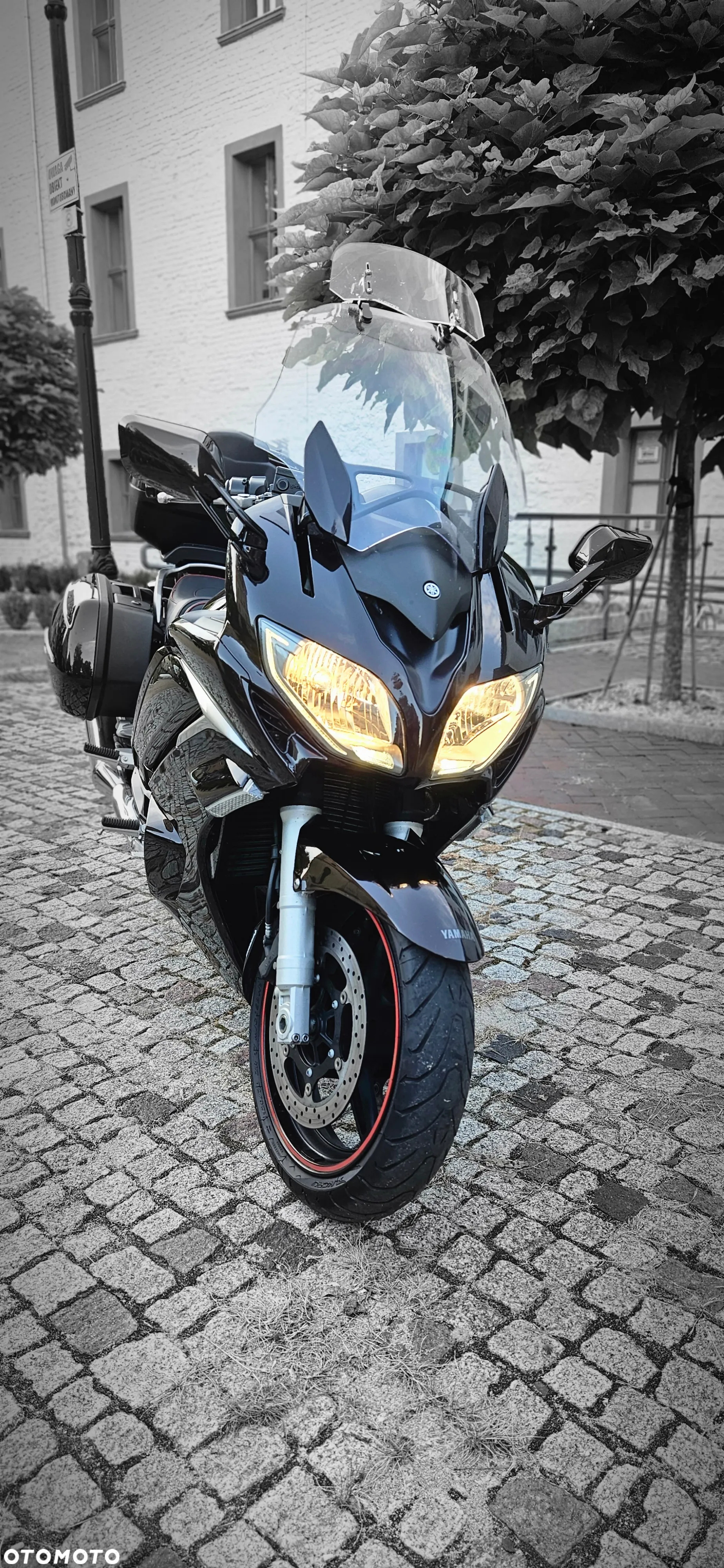 Yamaha FJR - 11