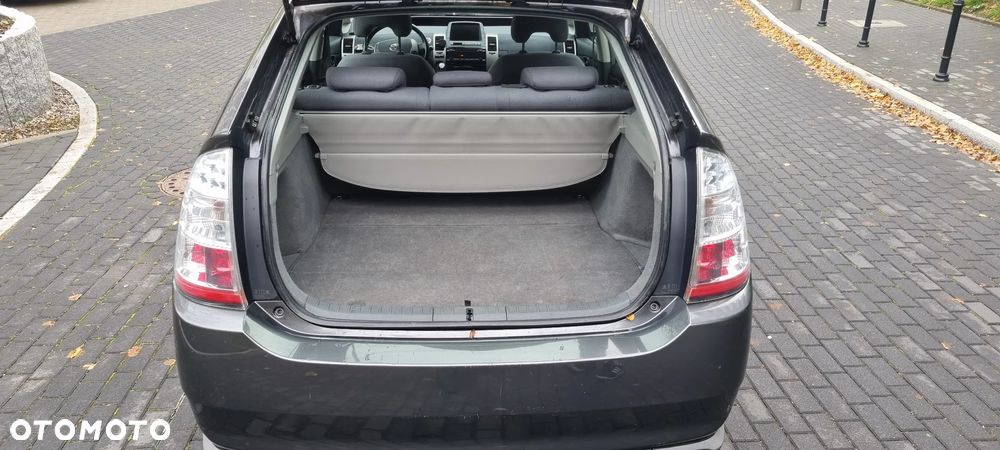 Toyota Prius 1.5 VVT-i Sol - 7