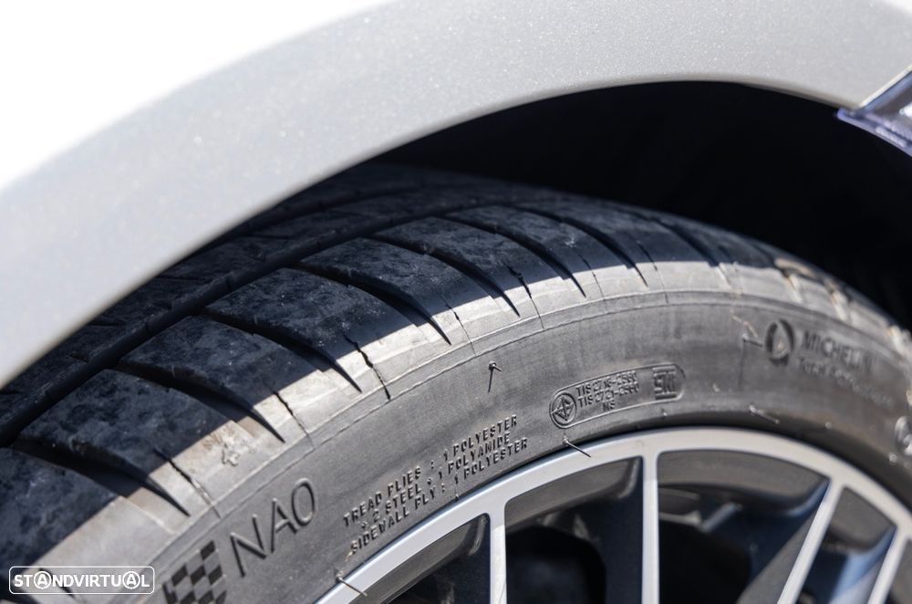 Porsche 911 (992) Carrera 4S PDK - 32