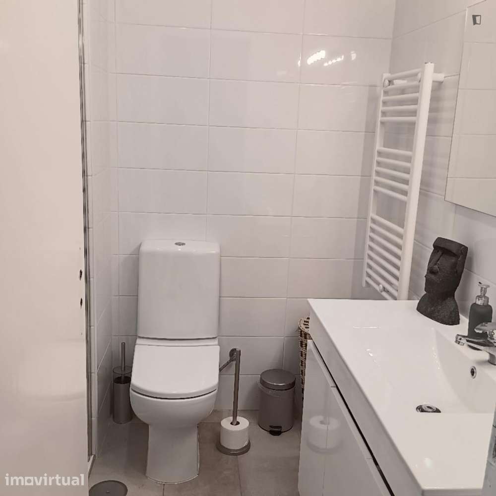 Quarto - localizado em Paranhos Porto - Grande imagem: 4/22