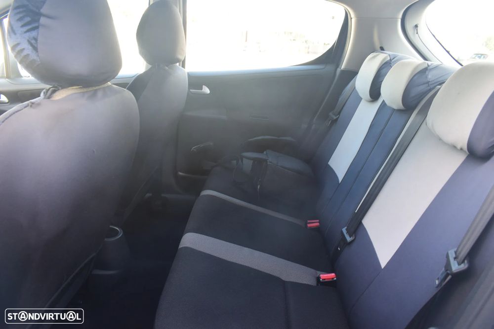 Peugeot 207 1.4 16V Open - 10
