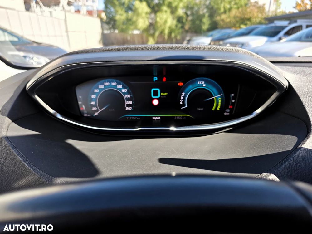 Peugeot 3008 Plug-In Hybrid 225 e-EAT8 Allure Pack - 27