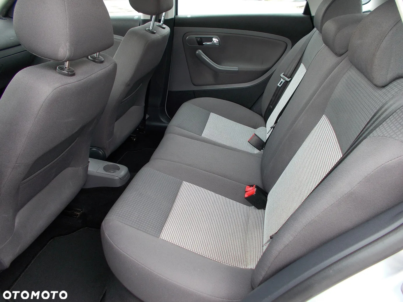 Seat Ibiza 1.2 12V Style - 16