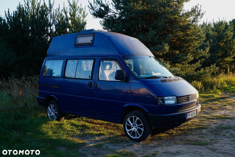 Volkswagen Transporter - 1