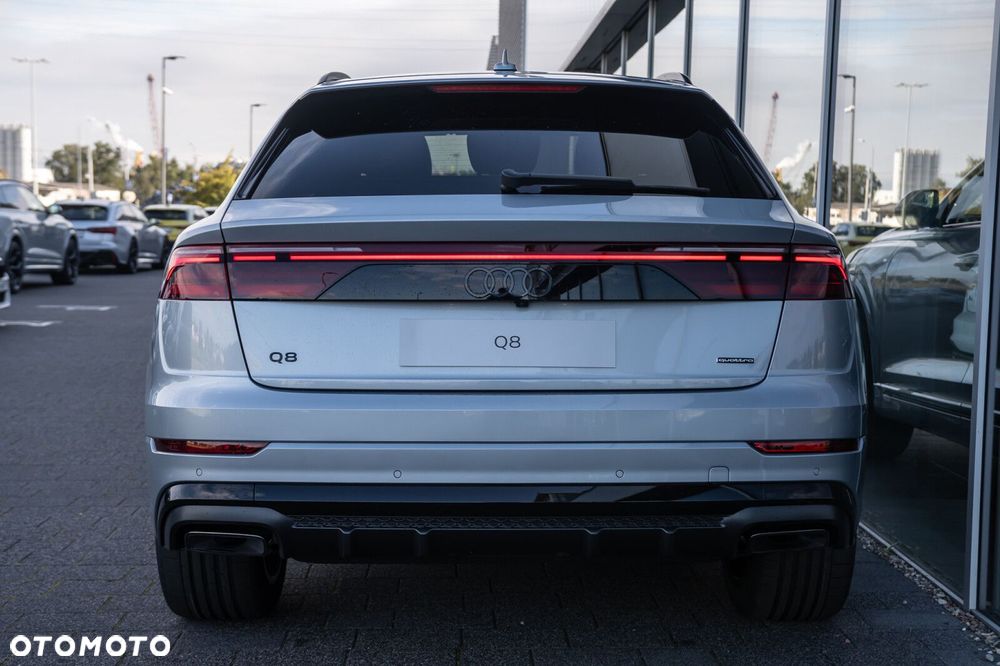 Audi Q8 - 5