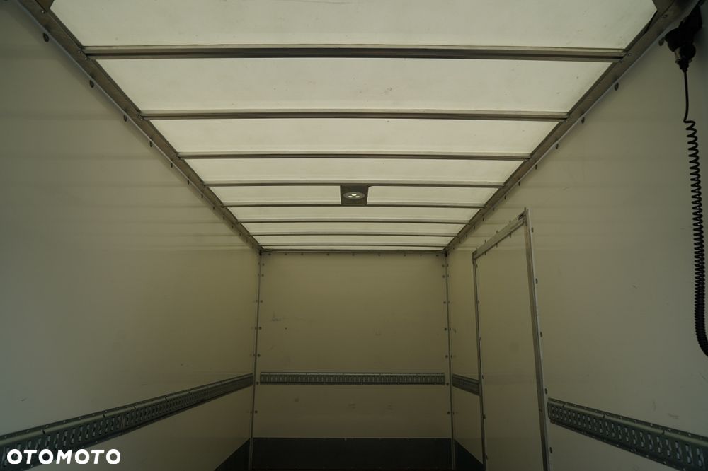 Mercedes-Benz SPRINTER 315 CDI / KONTENER 4,4 M / WINDA 750 / BLIŹNIAK / SPROWADZONY - 21