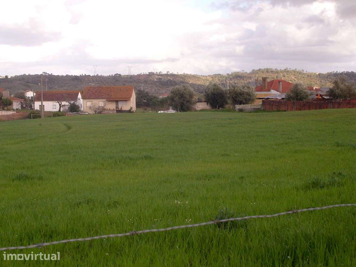 Terreno c/ Possibilidade de Lotear, Centro da Vila - Grande imagem: 5/9