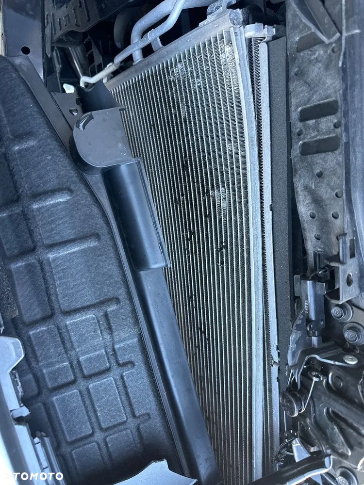 Hyundai Elantra 1.6 Smart CVT - 12