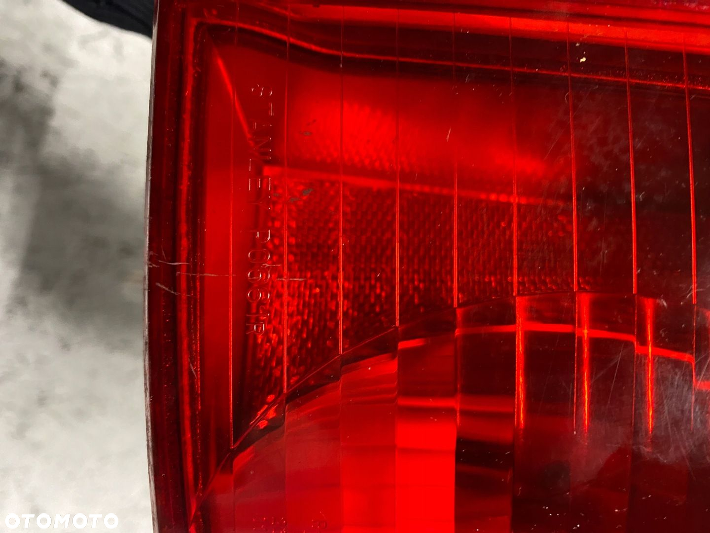 Mazda 626 lift kombi lampa prawa tył tylna - 4