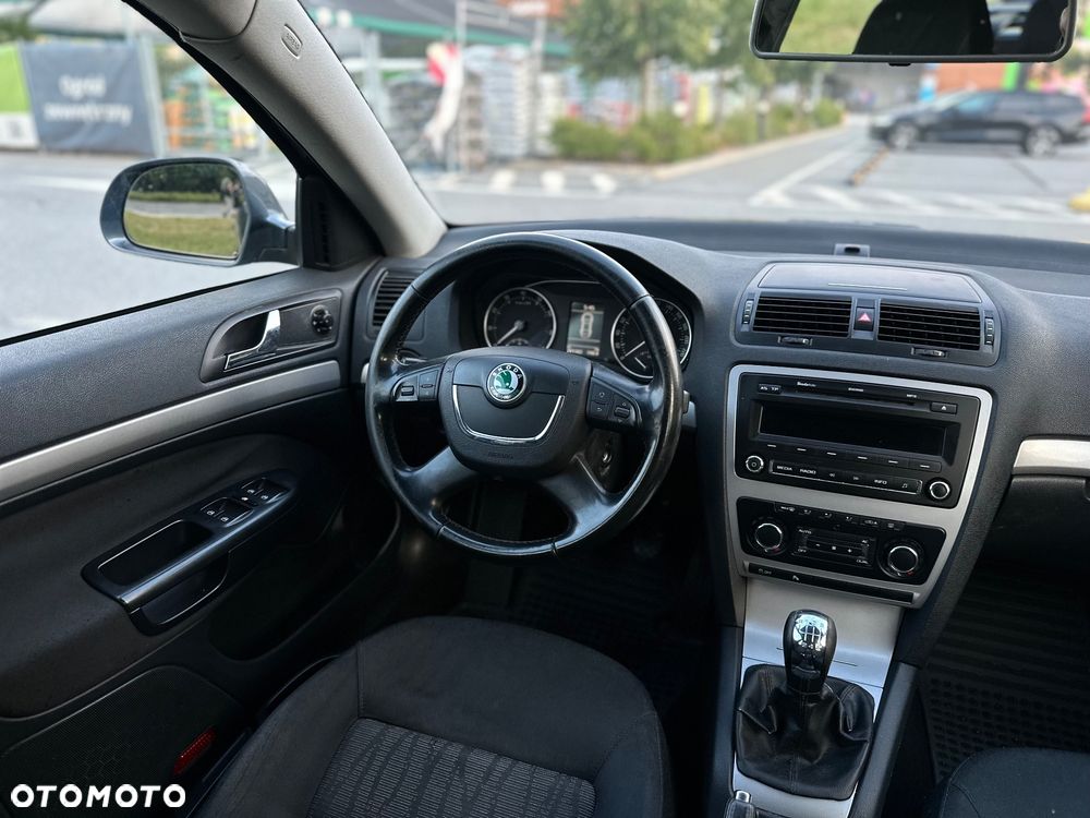 Skoda Octavia 1.8 T FSI Ambiente - 16