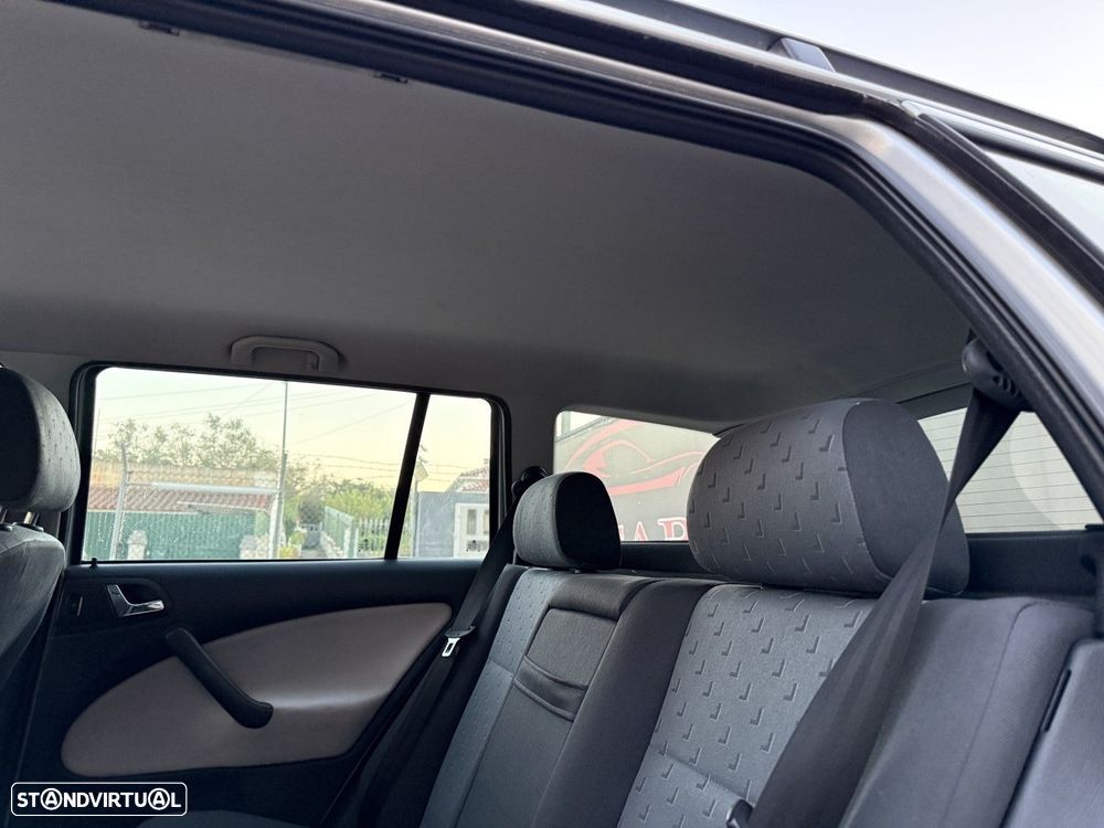 Skoda Octavia Break 1.4 Ambiente - 10