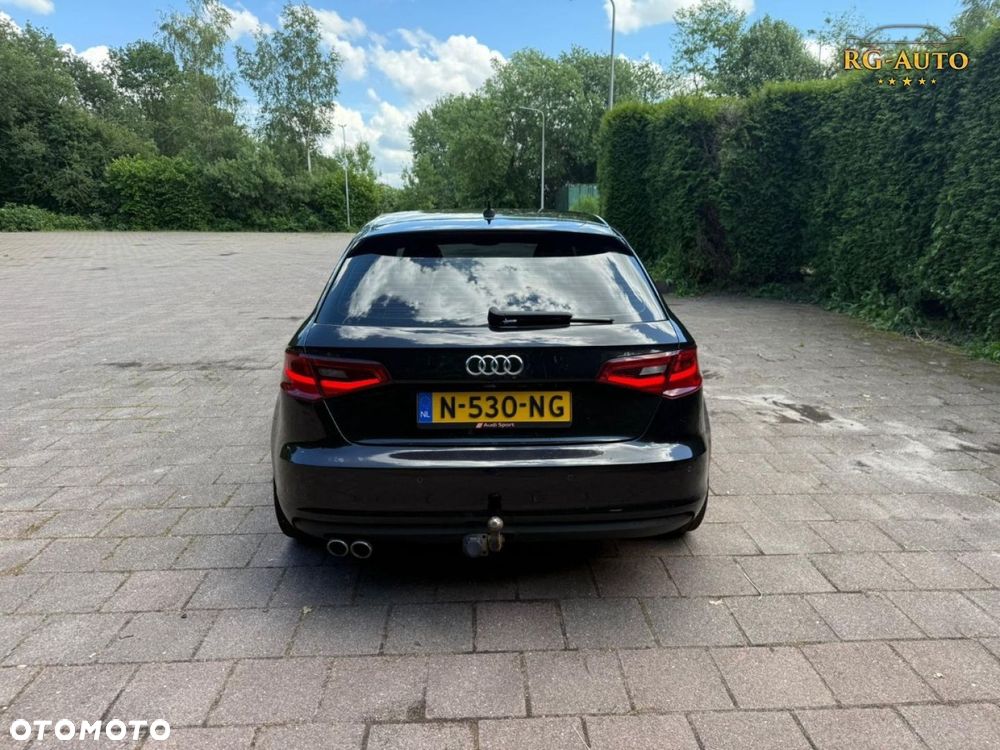 Audi A3 Sportback - 5