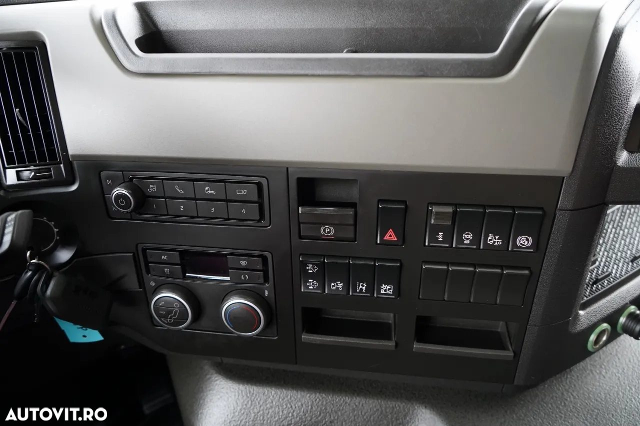 Volvo FM 430 / FULL ADR / GREUTATE: 6.500 KG / CABINĂ JOSĂ / 2022 / DUPĂ CONTRACT DE SERVICE GOLD / - 27