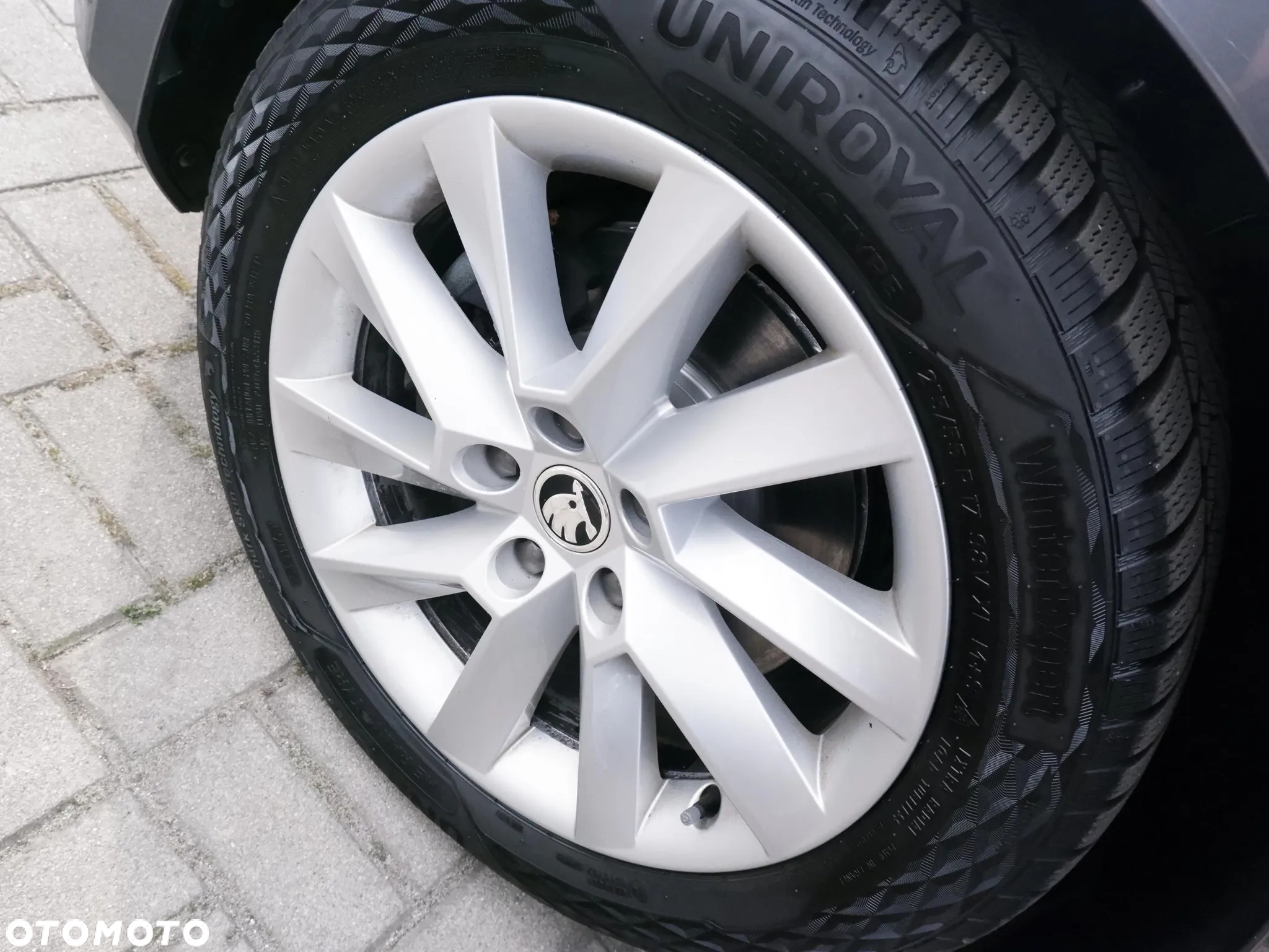 Skoda Superb 2.0 TSI Ambition DSG - 9