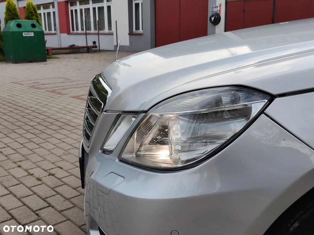 Mercedes-Benz Klasa E 200 CDI DPF BlueEFFICIENCY Automatik Avantgarde - 30