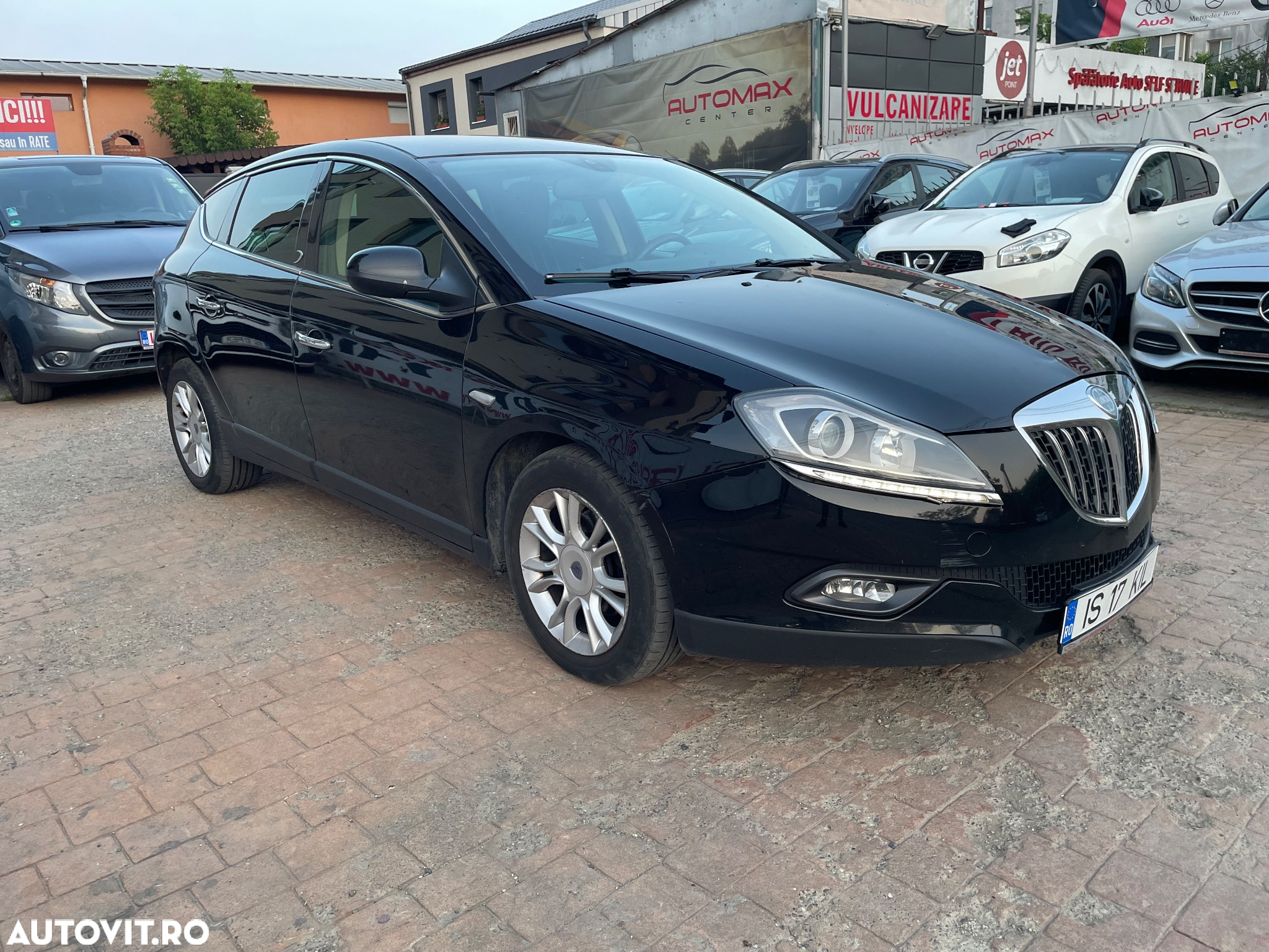 Lancia Delta 1.6 MultiJet Aut. Argento - 2