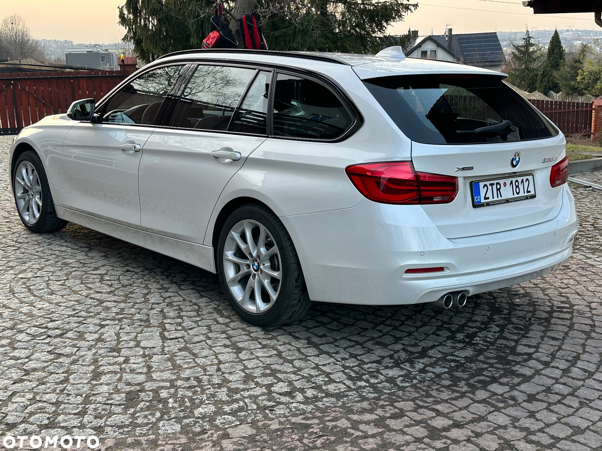 BMW Seria 3 335d Touring xDrive Luxury Line - 29