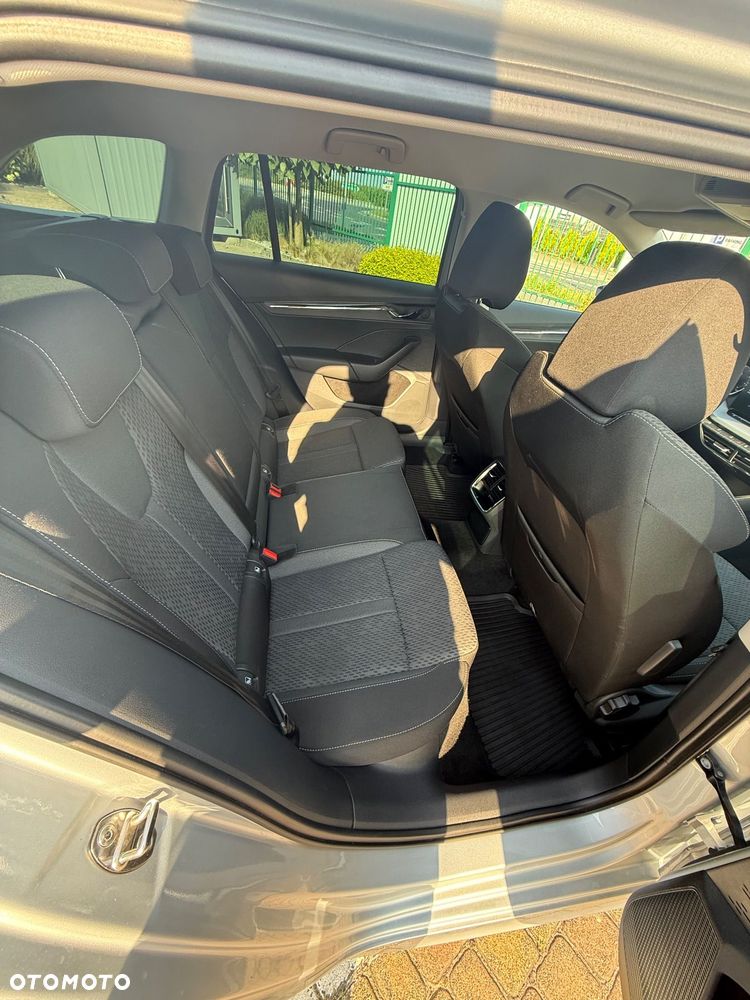 Skoda Octavia 1.5 TSI ACT Style - 11