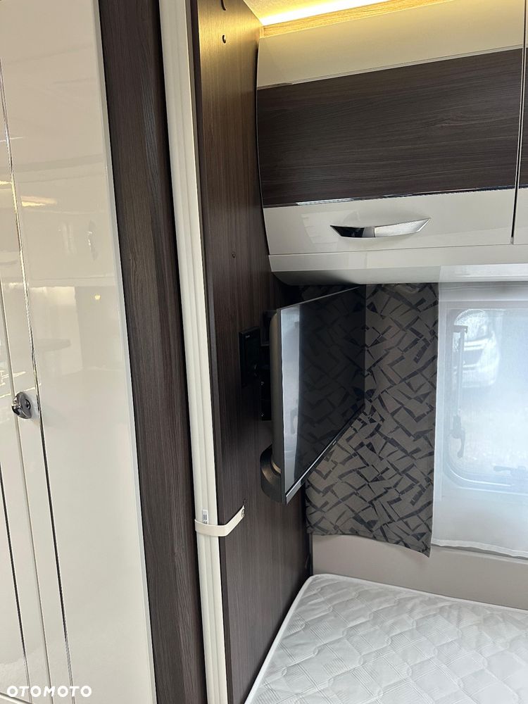 Hobby 560 FC PRESTIGE - 16