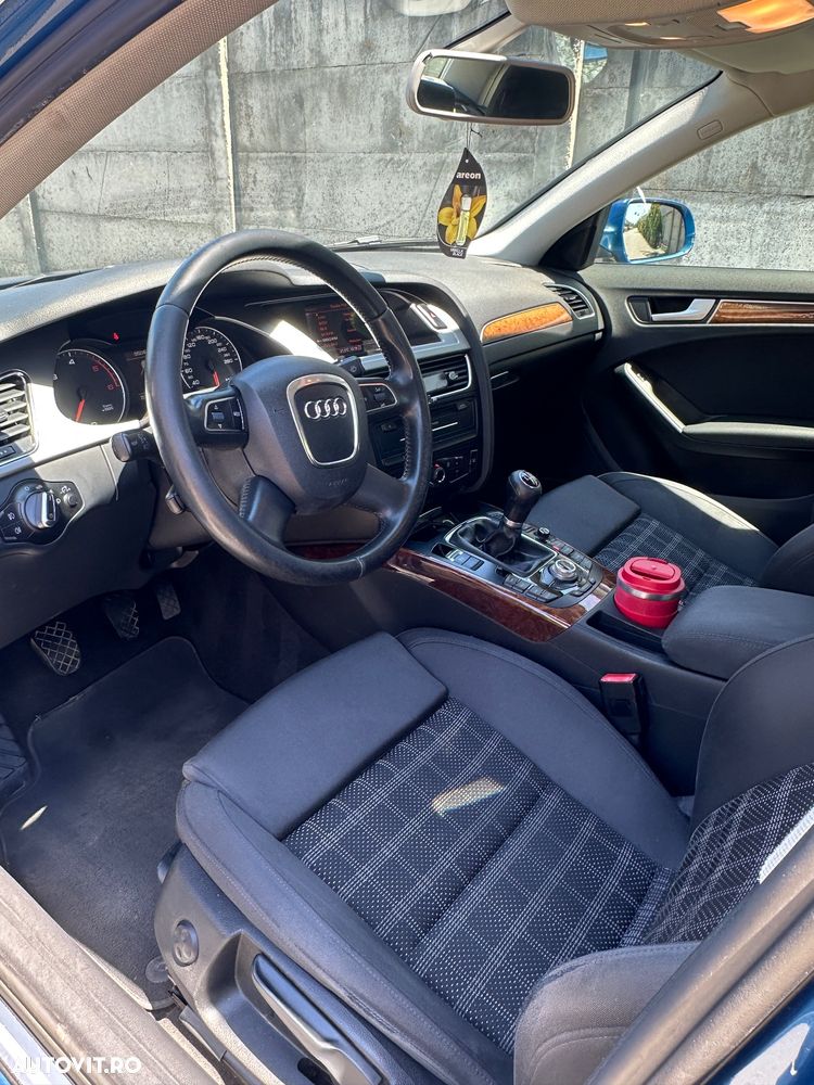 Audi A4 Limuzina 2.0 TDI B8 - 2