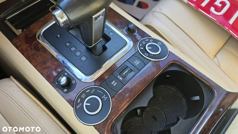 Volkswagen Touareg - 14