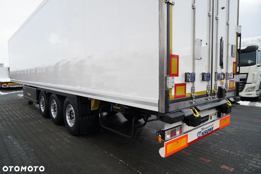 Krone CHŁODNIA / THERMO KING SLX 300 /  KOSZ NA PALETY / SAF - 11