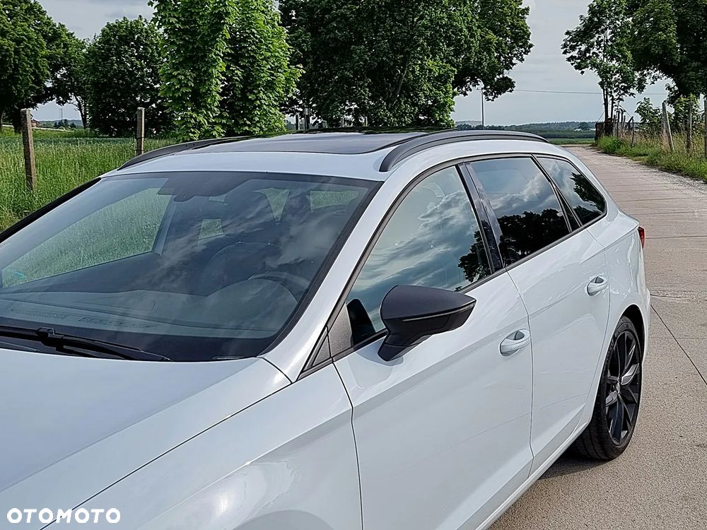 Seat Leon 2.0 TDI DPF DSG FR Black Matt Edition - 17