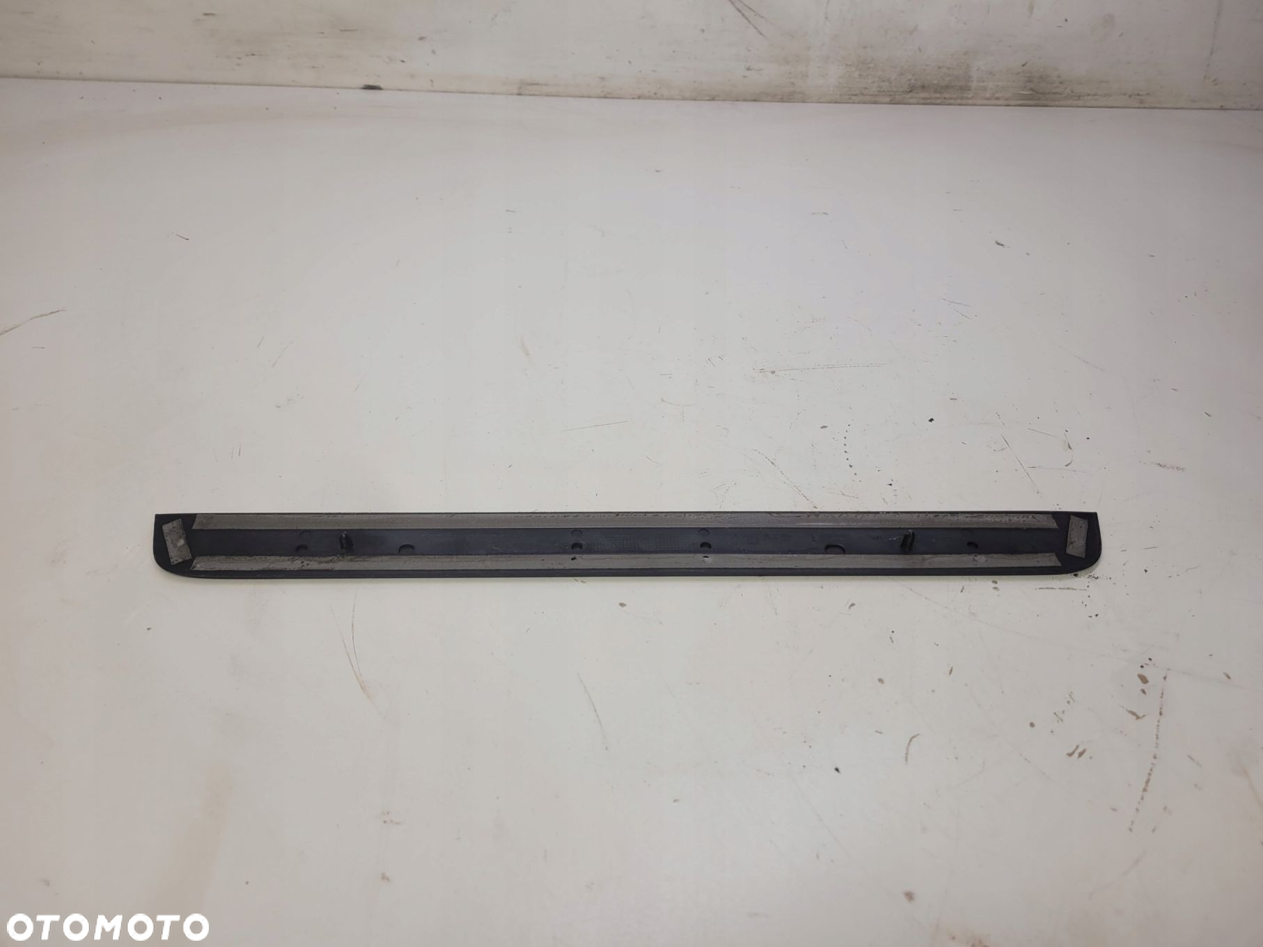 LISTWA PROGOWA PRAWY PRZÓD AUDI A4 B8 8K0853374 - 4