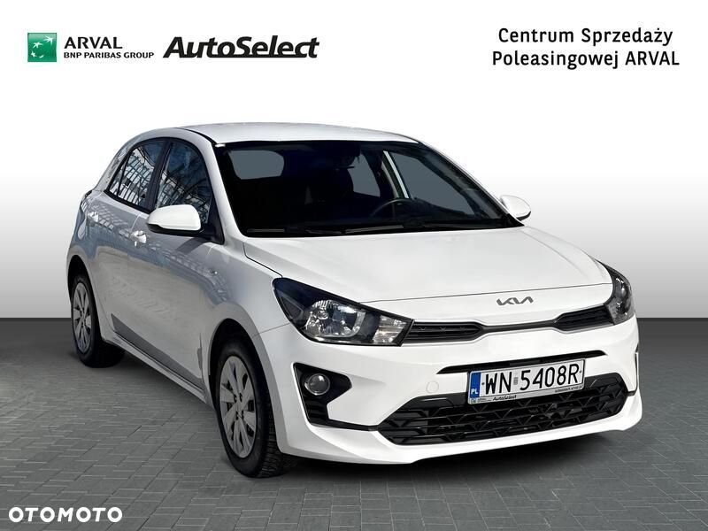 Kia Rio - 8