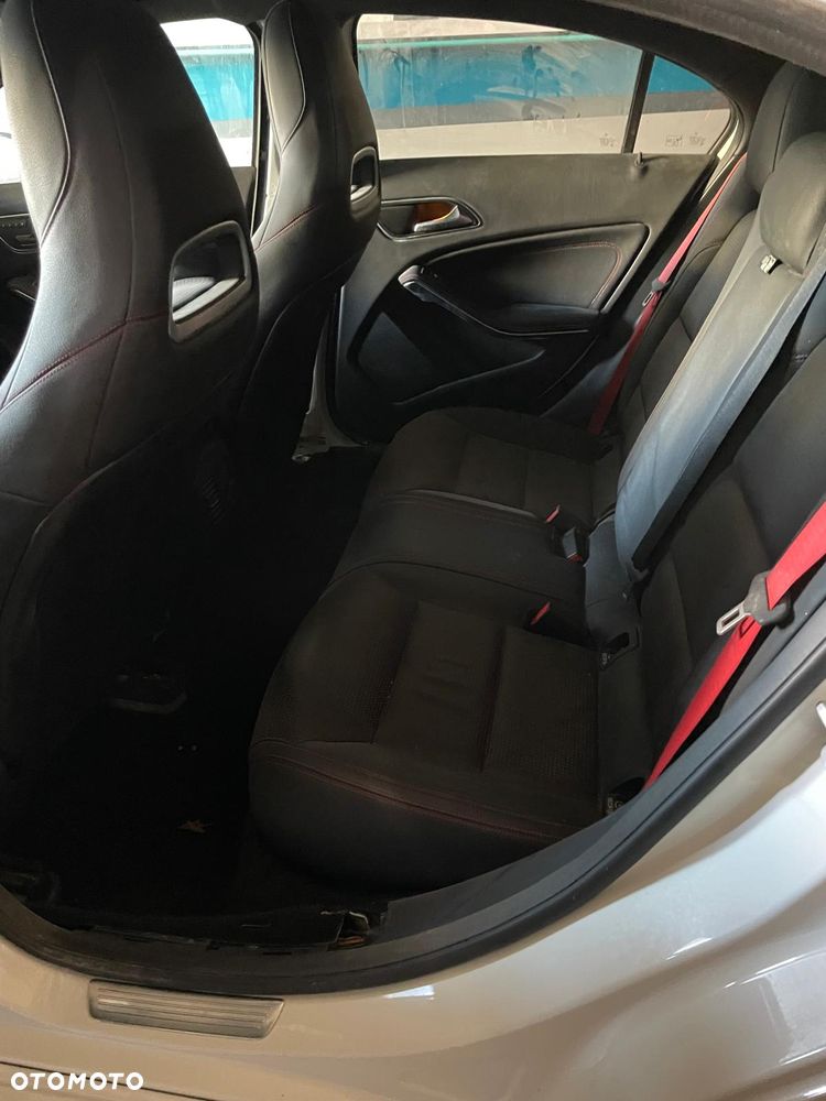 Mercedes-Benz Klasa A 45 AMG 4Matic AMG Speedshift 7G-DCT - 8