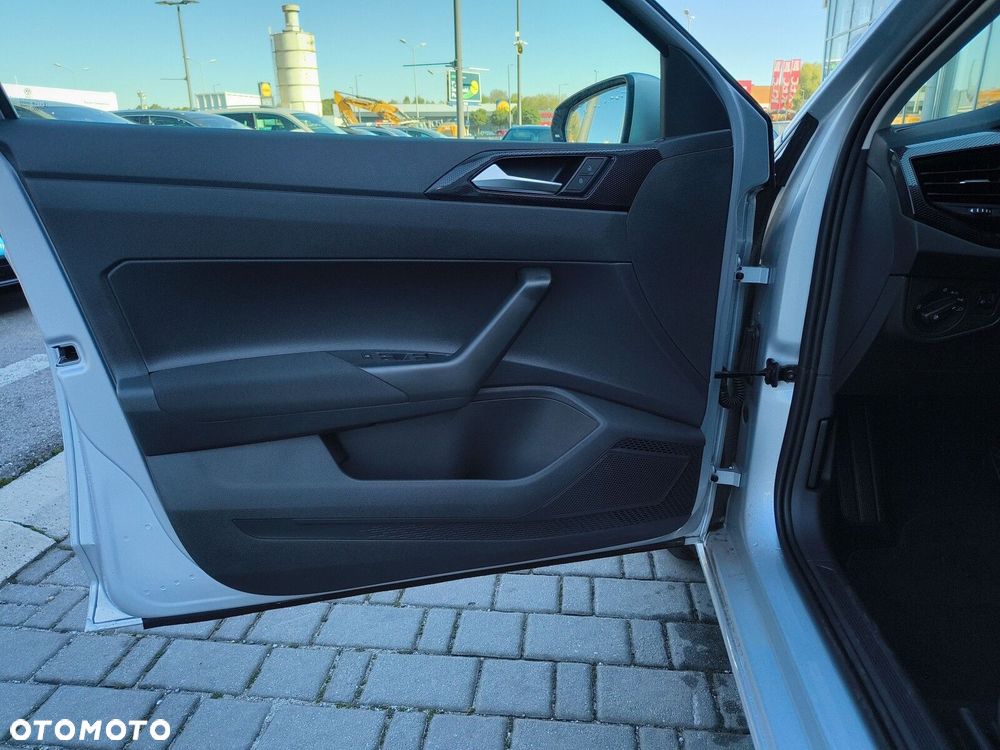 Volkswagen Polo 1.0 TSI Life Plus DSG - 12