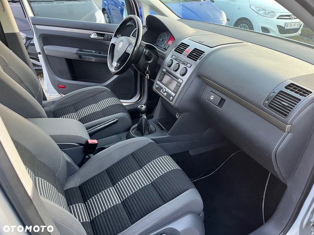 Volkswagen Touran 1.9 TDI United - 28